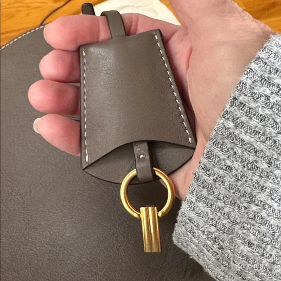 Tory Burch Lee Radziwill Double Bag in Clamshell - Picture 15 of 15